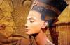 Ilmuwan Temukan Tanda Lokasi Makam Ratu Mesir Nefertiti