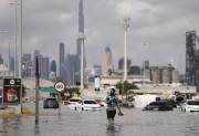 UEA dan Arab Saudi Diguyur Hujan Lebat, Sekolah dan Kantor Tutup