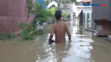 Banjir Rendam Kota Sampang, Aktivitas Warga Terganggu