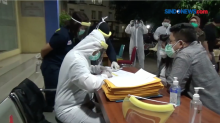 Keluarga Korban Terus Berdatangan ke RS Polri Membawa Data Ante Mortem