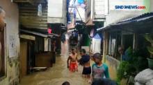 Banjir Rendam 2 RT di Kampung Melayu, Jakarta Timur