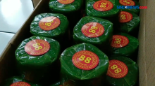 Produksi Kue Keranjang Imlek di Cirebon Menurun
