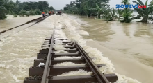 Jalur Kereta Terendam Banjir, Perjalanan KA Jarak Jauh Terhambat