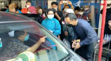 Vaksinasi Covid-19 Drive Thru untuk Lansia Digelar di Bogor
