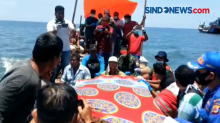 Tim SAR Evakuasi Nelayan Tewas di Tengah Laut