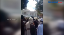 Viral, Segerombolan Jemaah Masjid Agung Tasikmalaya Nekat Langgar PPKM