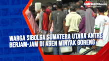 Warga Sibolga Sumatera Utara Antre Berjam-jam di Agen Minyak Goreng