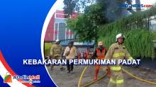 Kebakaran Landa Permukiman di Kebayoran Lama, 100 Personel Dikerahkan