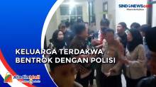 Anaknya Divonis 5 Tahun, Keluarga Terdakwa Bentrok dengan Polisi di PN Bekasi