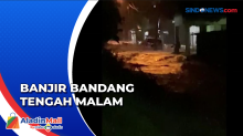 Batu Busuak Padang Diterjang Banjir Bandang