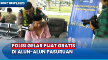 Polisi Gelar Pijat Gratis Untuk Wisatawan di Alun-Alun Kota Pasuruan