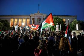 Potret Aksi Mahasiswa Pro-Palestina di Universitas Athena