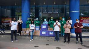 Lewat Aksi #Blutizen Ramadan Action, UBL Donasikan APD ke RSUD Tangerang Kota
