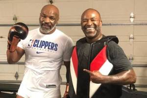 Siap Kembali ke Ring, Mike Tyson Dilatih Jawara MMA asal Brasil