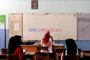 DKI Tak Bisa Tingkatkan Daya Tampung Siswa, Sekolah Swasta Jadi Solusi