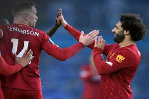 Gol Kilat Salah dan Henderson Akhiri Kutukan Liverpool di Laga Tandang
