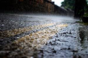 Cuaca Jabodetabek Potensi Hujan Sedang hingga Lebat, Cek Lokasinya