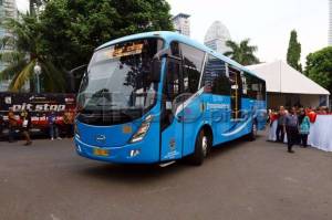Uji Coba Bus JRC, Tarif Dipatok Rp15.000