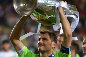 Putuskan Pensiun, Real Madrid Beri Tribut kepada Casillas