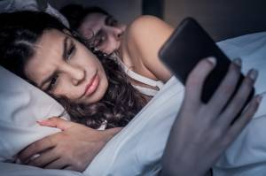 Pakar Seks Sebut Foto Narsis Bugil Mampu Tingkatkan Kesehatan Seksual