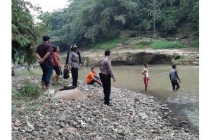 Arus Deras, Remaja Hilang Tenggelam di Sungai Cisadane Belum Ditemukan