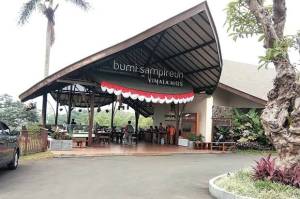 Menikmati Menu Nusantara di Restoran Bernuansa Alam