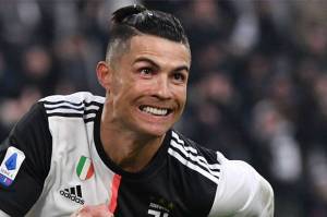 Ditelepon Pirlo, Posisi Ronaldo Dijamin Aman di Juventus