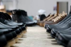 Kualitas dan Desain Cevany Bikin Sepatu Asal Garut Ini Eksis Saat Pandemi