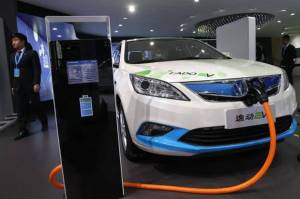 China Akan Bangun Pabrik Baterai dan Mobil Listrik di Amerika Utara