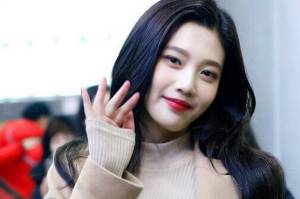 Ulang Tahun, Joy Red Velvet Terima Hadiah Mewah dari Fans di China