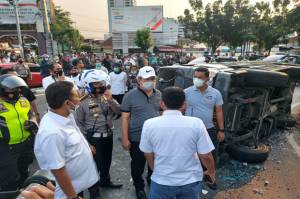 14 Orang Ditangkap Terkait Perusakan Mobil Polisi di Pejompongan