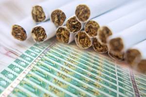Hasil Penelitian: Cukai Naik dan Harga Jual Tidak Efektif Turunkan Perokok Anak