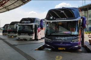 Nasib Bisnis Angkutan Bus Menjelang Liburan Panjang
