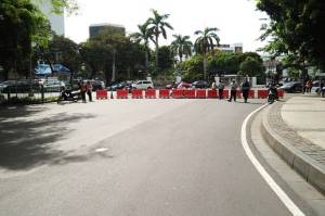 Polisi Mulai Tutup Ruas Jalan di Kawasan  Medan Merdeka Barat