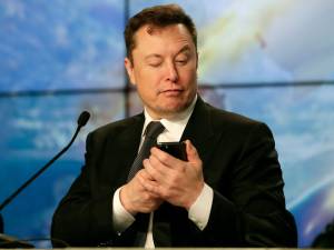 Elon Musk Figur Otomotif Paling Keblinger di Jagad Twitter