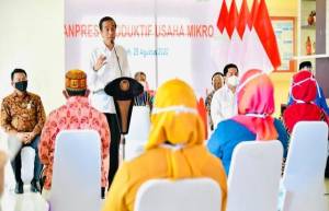 Pemilik Warung Kelontong di Bandung Rasakan Manfaat Banpres Produktif