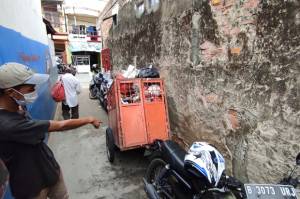 Aksi Pencurian Motor di Gang Sempit Cilincing Terekam Kamera CCTV