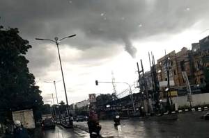 Geger Penampakan Angin Puting Beliung di Bogor, Ini Faktanya