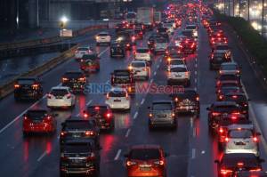 Wow! Ratusan Ribu Kendaraan Mulai Tinggalkan Jakarta