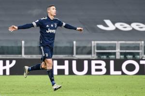 Ronaldo Satu-satunya Pemain Cetak Gol 15+ di 15 Musim Beruntun
