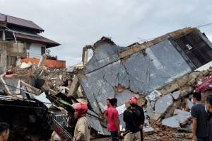PLN Gerak Cepat Pulihkan Kelistrikan Terdampak Gempa di Sulbar
