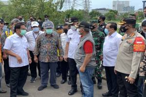 Dua Menteri Evaluasi Penyebab Banjir Kolong Tol JORR Kalimalang