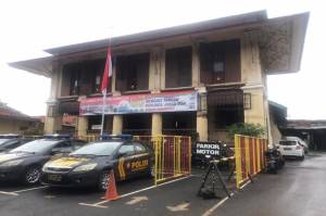 Kisah Noni Belanda, Penunggu Gedung Tua Polsek Palmerah Jakarta Barat