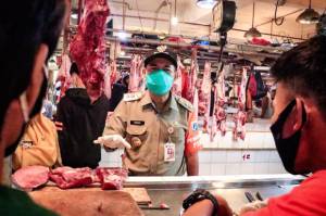 Jelang Imlek, Pemkot Jakpus Cek Harga Pangan di Pasar Senen