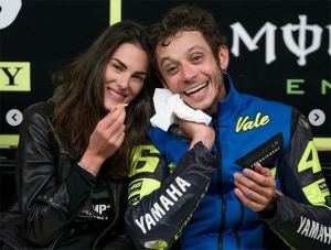 Valentino Rossi Makin Lengket dengan Francesca Sofia