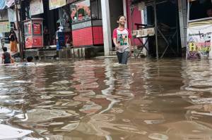 Banjir Rendam 2 RT di Cipayung Depok