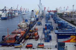 Menhub Minta Stakeholders Pelabuhan Bantu Pemulihan Ekonomi Nasional
