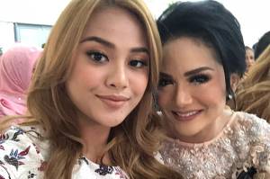 Krisdayanti Berharap Dilibatkan dalam Pernikahan Aurel Hermansyah