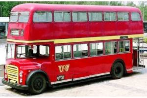 Nostalgia Ketika Bus Tingkat Merajai Jakarta, Ngak Miring Ngak Asyik