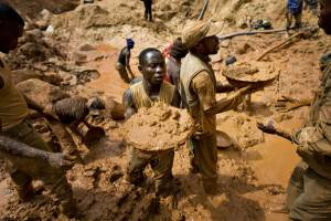 Hindari Ekploitasi Berlebihan, Pemerintah Kongo Jaga Ketat Gunung Emas